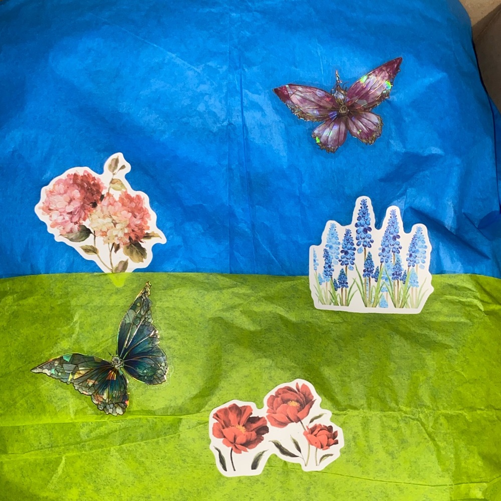 GIVEAWAY!!